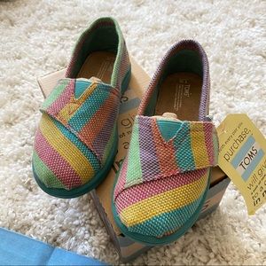 Toms Kids Classics Shoes
